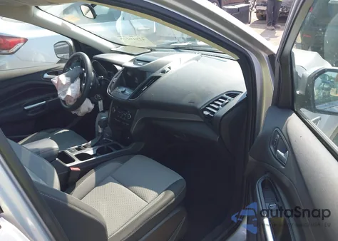 2017 Ford Escape Se z USA, uszkodzony, nr VIN 1FMCU0GD5HUE03434